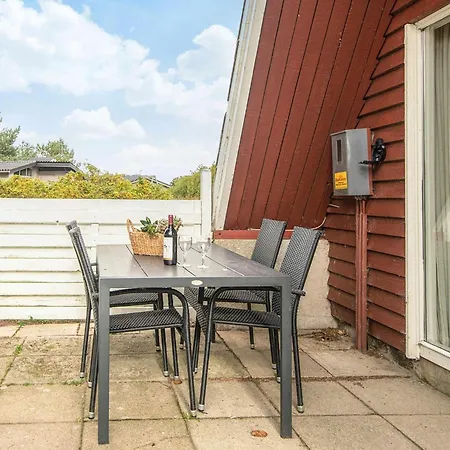 4 Person In Romo Tatil Evi Lakolk